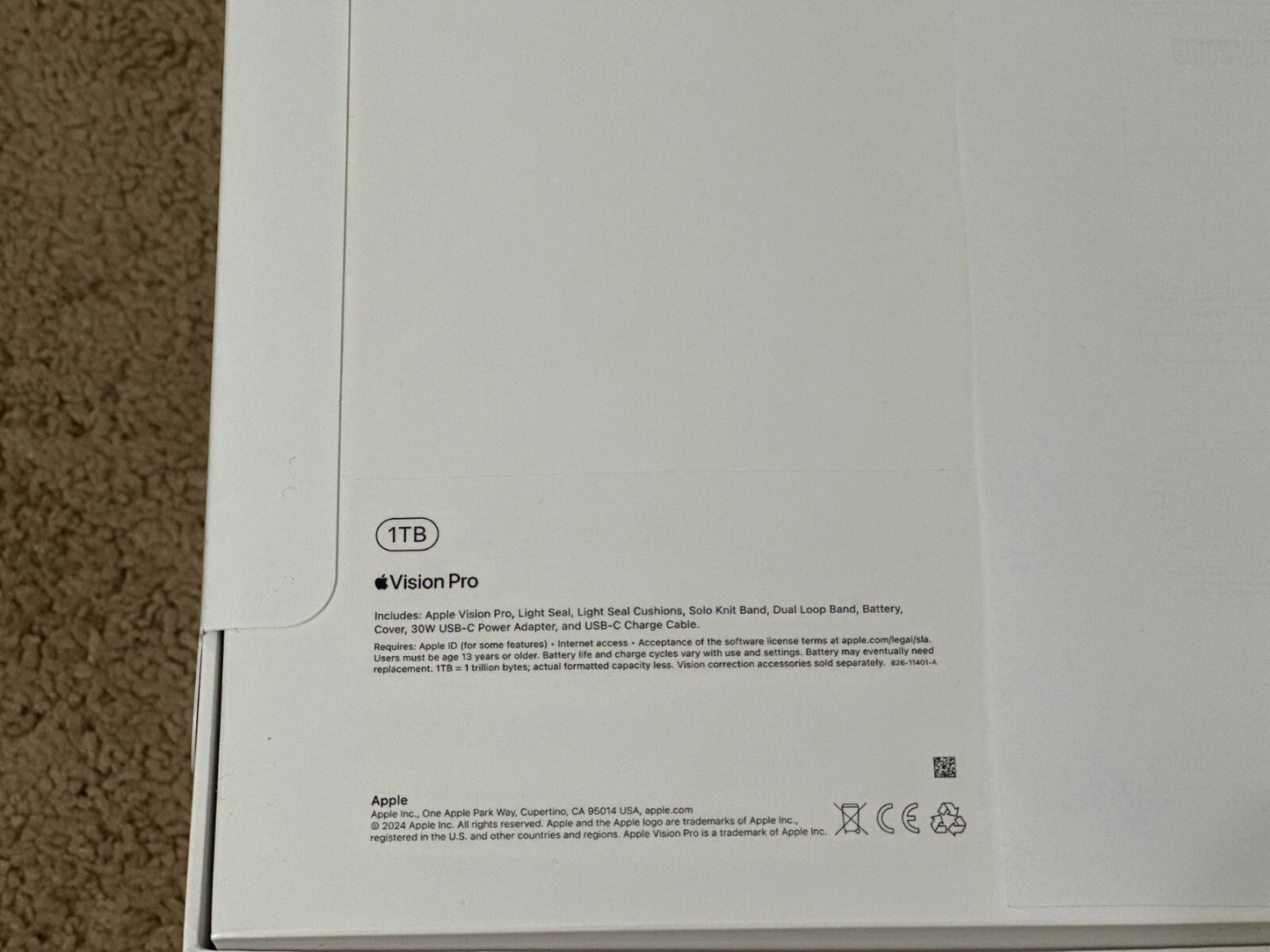 Apple Vision Pro 1TB (2026) – Like New – Complete Set