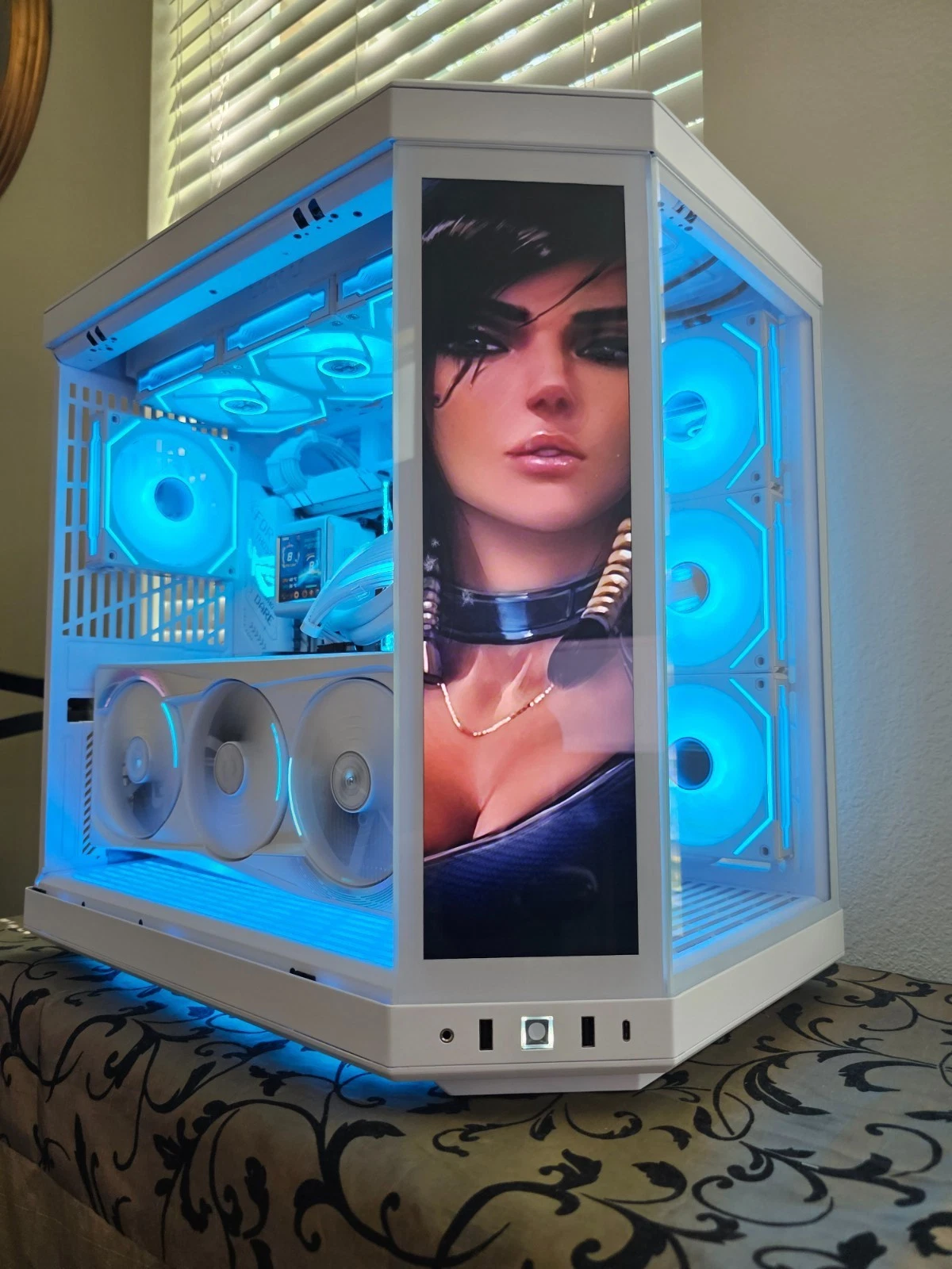 Ryzen 9 9950X3D + RTX 5090 + 96GB + 4TB + Y70 – High FPS Build